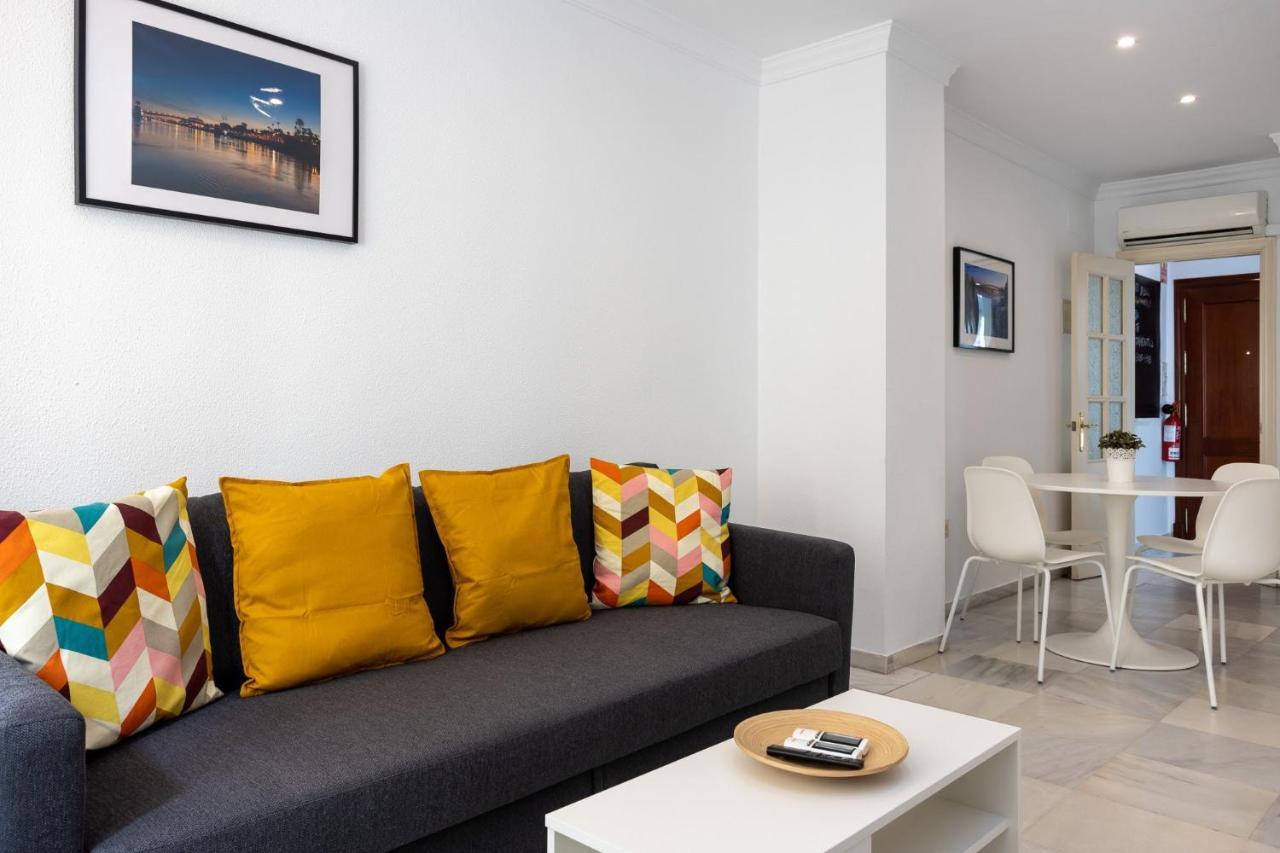 Apartamentos Los Cantaros El Puerto de Santa María Eksteriør billede