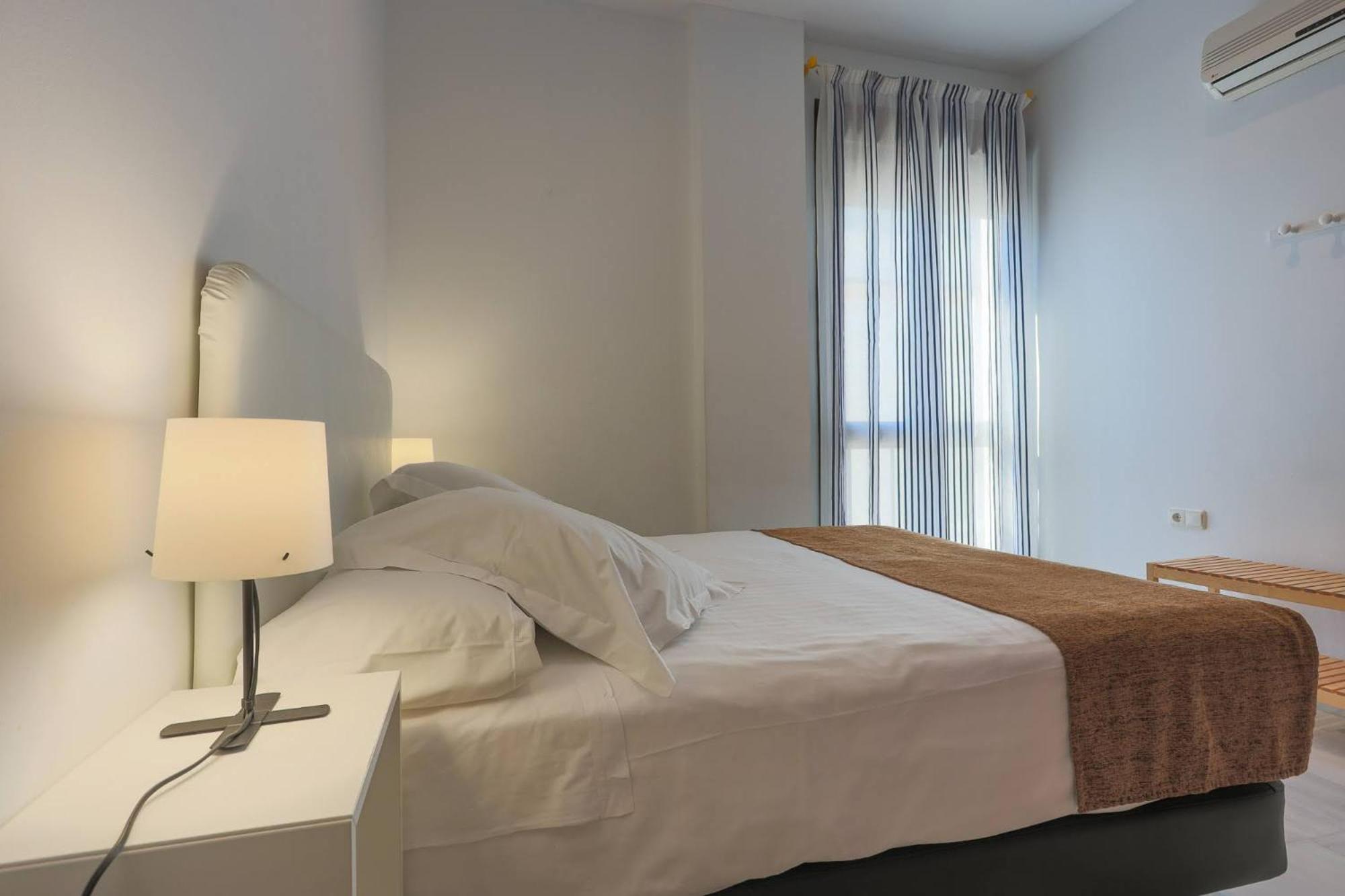 Apartamentos Los Cantaros El Puerto de Santa María Eksteriør billede