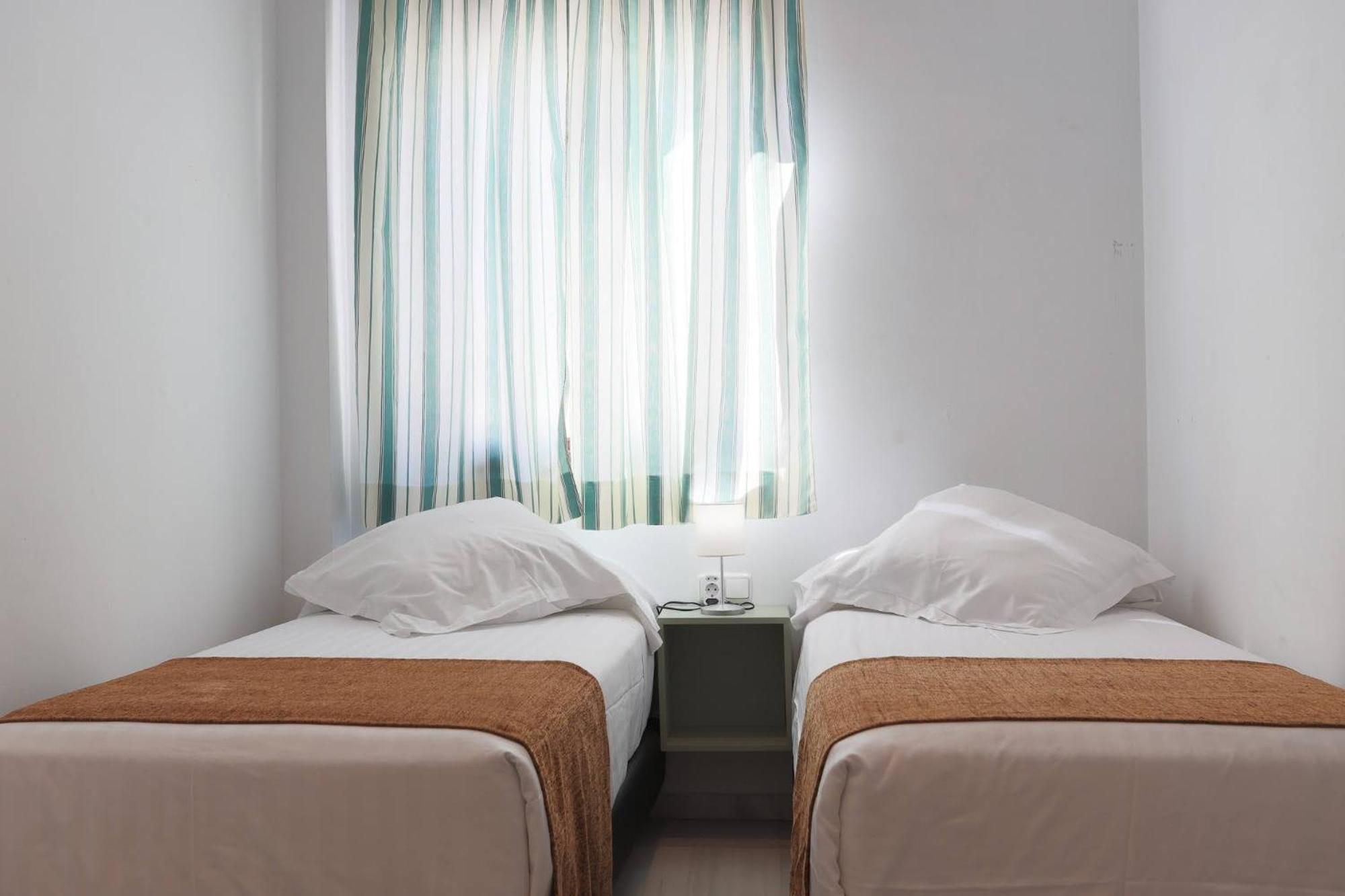 Apartamentos Los Cantaros El Puerto de Santa María Eksteriør billede