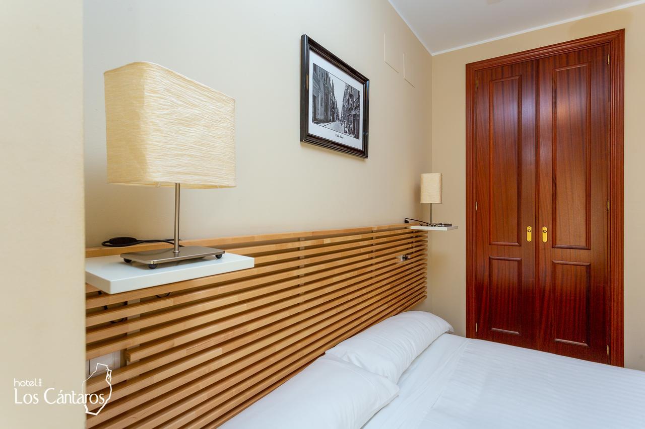 Apartamentos Los Cantaros El Puerto de Santa María Eksteriør billede